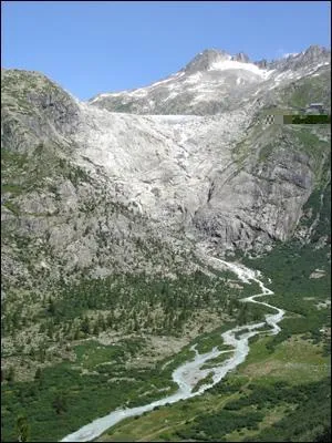 O le Rhne prend-il sa source ?