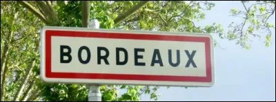 Parmi ces villes, laquelle est jumelée à Bordeaux ?