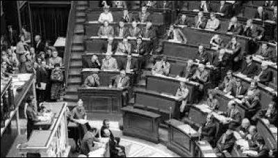 Le 29 novembre 1974, l'Assemblée nationale adopte ...