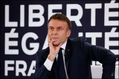 Combien de milliards sont-ils dégagés pour parvenir à une baisse des impôts des classes moyennes ?