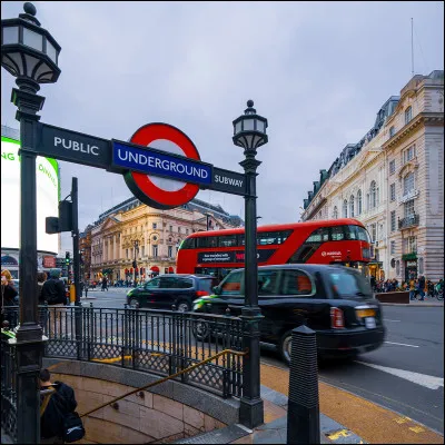 Si je te dis Londres tu me dis...