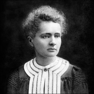 Qui est cette Marie (1867-1934) seule femme au monde ayant obtenu deux prix Nobel, un en chime et un en physique, panthéonisée le 20 avril 1995 ?