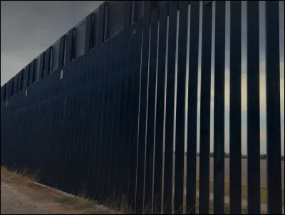 Il en résulte qu'au nord du honteux ''mur anti-immigration'' censé séparer le Mexique des USA, vivent [...combien ?] de femmes n'ayant plus aucuns droits légaux en terme d'avortement.