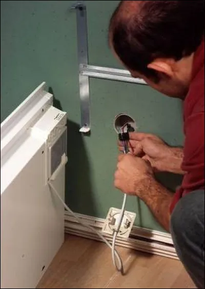 La puissance électrique d'un radiateur est...