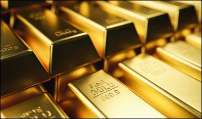 Quel est le nombre d'or, souvent symbolisé par la lettre grecque phi (Φ), approximativement égal à :