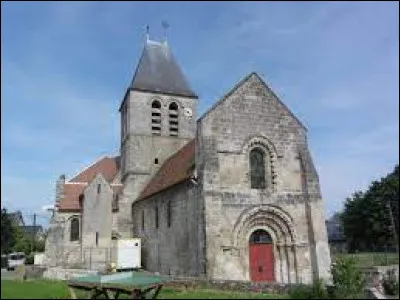 Voici l'église Saint-Pierre-et-Saint-Paul, à Condé-sur-Aisne. Village Axonais, il se situe dans l'ex région ...