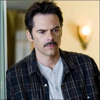 Comment le père de l'héroïne s'appelle-t-il ?