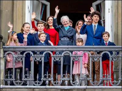 À la suite de l'abdication de la reine Margrethe II du Danemark le 14 janvier 2024, qui est désormais le nouveau roi ?