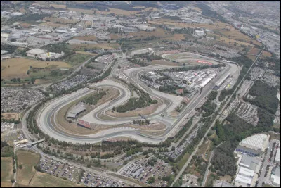 Dans quel pays se trouve le circuit de Catalogne ?