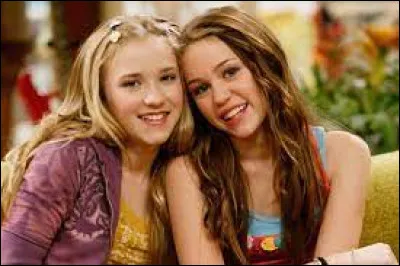 Dans quelle série de Disney Chanel pouvait-on voir les deux meilleures amies Miley et Lily ?