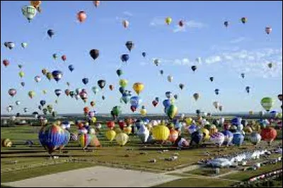 Nous avons vu dans un précédent quiz que le record de montgolfières alignées simultanément, au Lorraine Mondial Air Ballons de 2017, avait été battu. Quel est-il ?