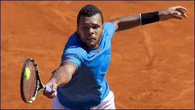 Utilise-t-on une raquette pour faire ton sport ?