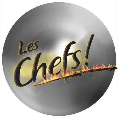Qui a été la première personne à animer la compétition culinaire "Les chefs !" ?