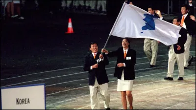 Quels JO ont vu les deux Corée défiler ensemble ?