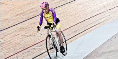 A laquelle de ces images associez-vous ce cycliste, connu pour ses records réalisés à plus de 100 ans ?