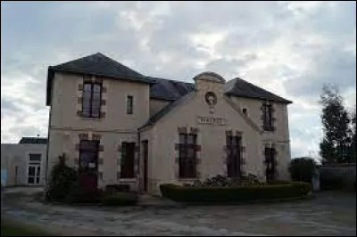 Commune de l'arrondissement de Fontenay-le-Comte, Saint-Maurice-le-Girard se situe dans le département ...