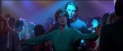 Après la transformation d'Ed, Dandrige va prendre en chasse nos deux héros (Charlie et Amy) et les coincer dans une boîte de nuit. 
Pendant que Charlie téléphone à Peter Vincent qui est terrifié, Dandrige va se livrer à un jeu de séduction avec Amy qui va la conduire à...