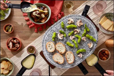 La raclette est une spécialité bourguignonne.