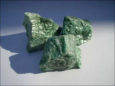 Quelle est cette pierre ?