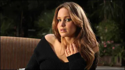 Quelle actrice a joué le rôle de Katniss Everdeen dans la saga "Hunger Games" ?