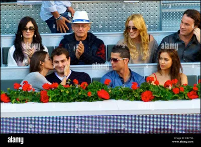 C'est une actrice et mannequin espagnole, souvent vue lors des matchs de tennis de l'Open d'Espagne. Comment s'appelle-t-elle ?