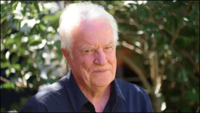Cet acteur, qui a joué dans plusieurs films de Resnais depuis "La vie est un roman, dans "Trois hommes et un couffin", dans "Tanguy", c'est ...