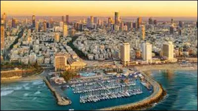 Quel est le nom des habitants de Tel-Aviv (Israël) ?