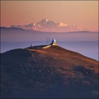Où peut-on voir le Grand Ballon culminant à 1 424 mètres d'altitude ?