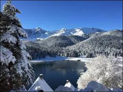 Dans quel département français se situe le lac de Payolle ?
