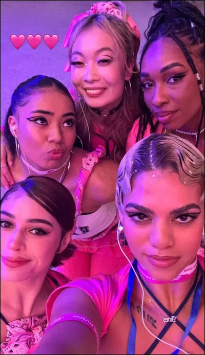 Quel était le crew song de Jam Republic ?