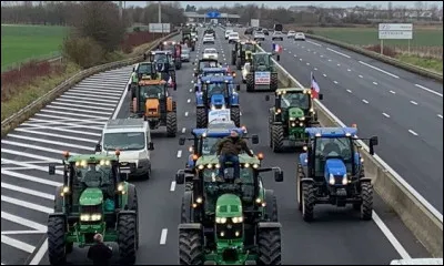 Quelles sont les cibles des rassemblements d'agriculteurs en France ?