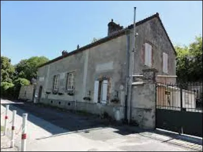Ancienne commune Axonaise, Merval se situe en région ...