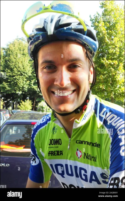 Quel est le prénom du coureur cycliste Basso ?