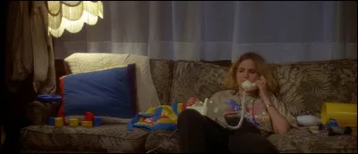 Comment s'appelle cette comédie dramatique avec Jason Leigh ?