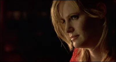 Quel est ce thriller avec Jason Leigh ?