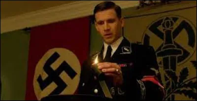 (150 000 )
Quel ordre occulte a profondément influencé Adolf Hitler et la création du parti DAP (Le Parti ouvrier) ?