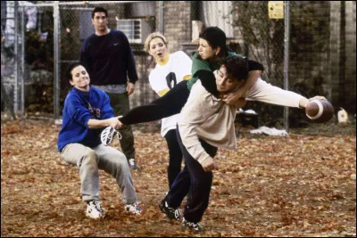 Qui est choisi en premier lors du match de football de nos amis ?