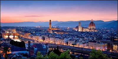 Qui chantait "Mon beau chapeau" ?