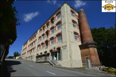 Enfin, voici la dernière question : pour revivre cette épopée incroyable, où donc faut-il se rendre ?