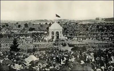 Ce 1er janvier, l'Australie devient un Etat indépendant, avec Melbourne comme capitale, siège du parlement : c'était en ...