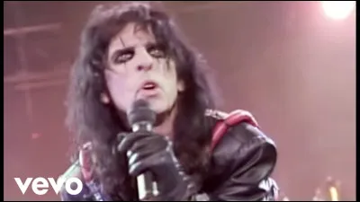 Qui a créé le titre ''Poison'' ?