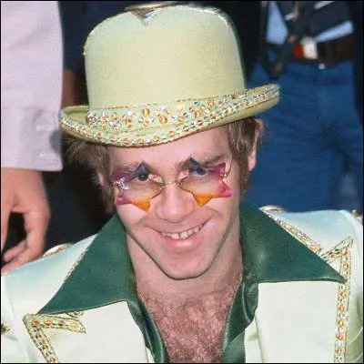 Quelle chanson Elton John a-t-il d&eacute;di&eacute;e &agrave; Marilyn Monroe ?