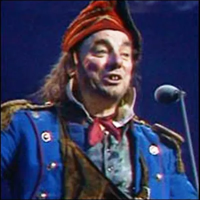 Dans le roman de Victor Hugo "Les Mis&eacute;rables", quel est le nom de l�aubergiste malhonn&ecirc;te &agrave; qui Fantine confie sa fille Cosette ?