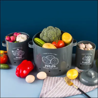 En tout état de cause, il fallait bien que ça explose, depuis le temps qu'ils ont l'impression d'être pris pour des ... par les ...