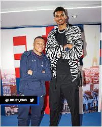 Quel sport Victor Wembanyama exerce-t-il ?