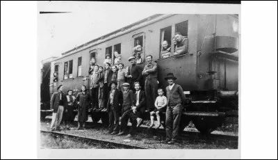 De quand date le retour de l'exode des Spicherois en Charente ?