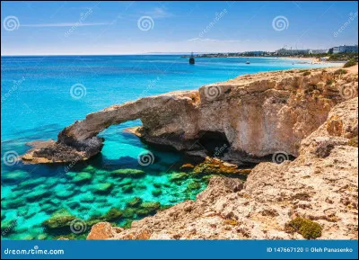 Et enfin comment s'appelle le passage de l'eau de l'état solide à liquide ?