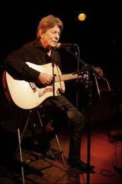 Ce chanteur et auteur-compositeur, parolier, auteur notamment de "Des jonquilles aux derniers lilas", c'est Maurice ...