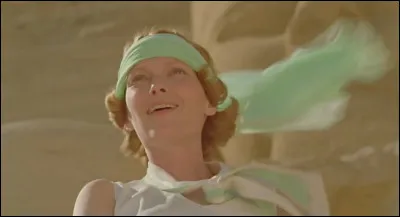 Comment s'intitule ce film policier avec Farrow ?