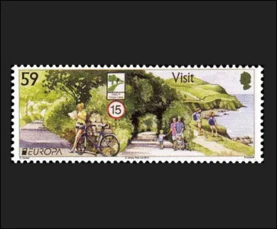 Ouais... et toutes ces petites dames en mini-short qui font semblant de lire une carte sur le bord de la route, elles font du tricot, c'est ça ?